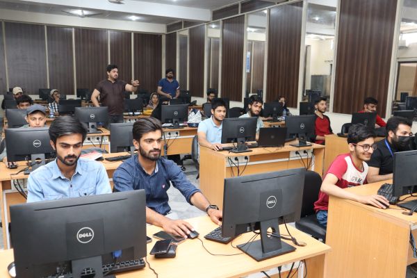 Database Systems Lab